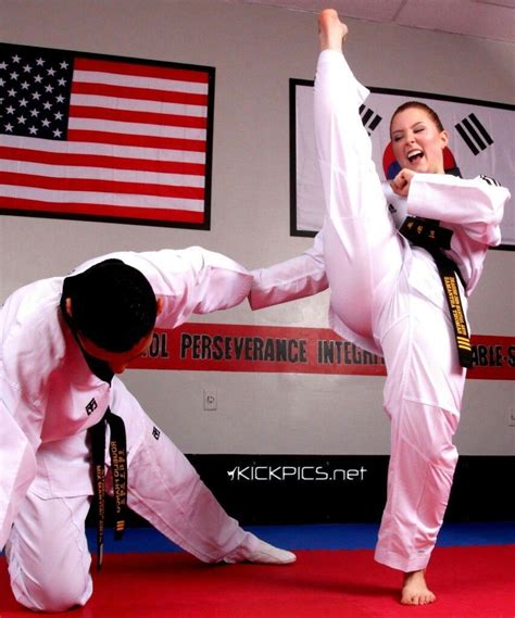 Taekwondo | Martial arts women, Martial arts girl, Women karate