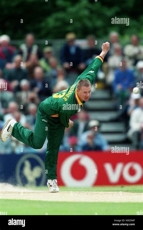 LANCE KLUSENER SOUTH AFRICA & NATAL 11 May 1999 Stock Photo - Alamy