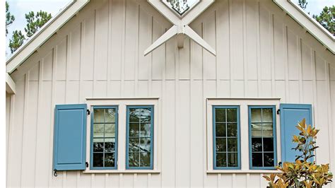 Try Vertical Siding For An Updated Look | Southern Living - YouTube