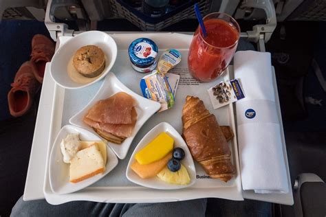 The Best Airplane Food from 10 Star Alliance Flights [Win FREE Tickets ...