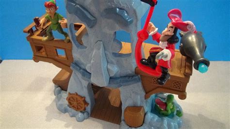 HOOK'S ADVENTURE ROCK PLAYSET FROM JAKE AND THE NEVERLAND PIRATES VIDEO ...