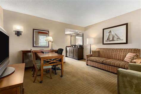 Embassy Suites San Francisco Airport - South San Francisco | Convenient ...