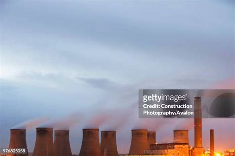 1,009 Ratcliffe Power Station Stock Photos, High-Res Pictures, and ...