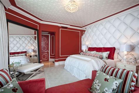 Red Rug Bedroom Ideas - Design Corral