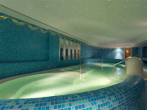 30 Hotel de Russie - De Russie Spa Hydropool | Bellini Travel