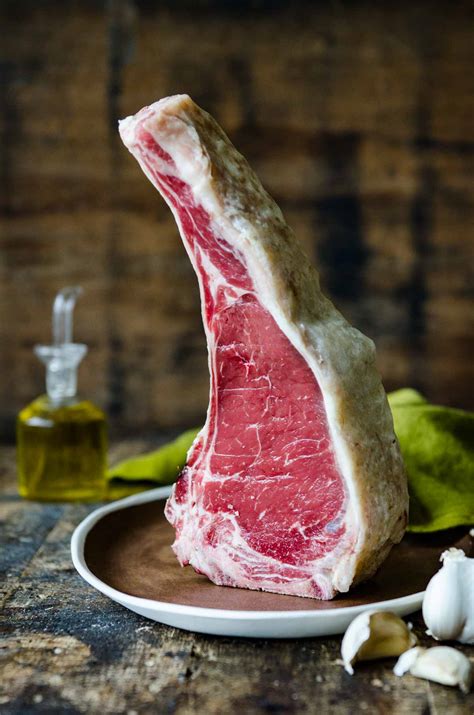 Bistecca alla Fiorentina | Florentine Steak | Chew Town Food Blog