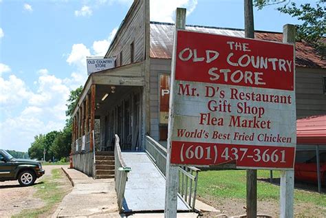 The Old Country Store Restaurant - Lorman, Mississippi - NatchezTraceTravel.com