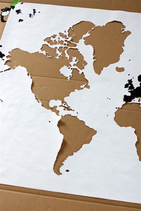 Map Of The World Stencil - Direct Map