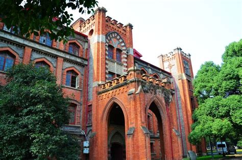 Beautiful campus of Soochow University - China.org.cn