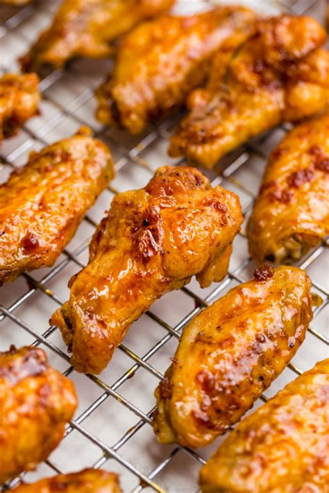 how long should you bake chicken wings