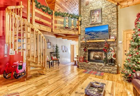 Top 10 Interior Designs :: Bear Camp Cabin Rentals