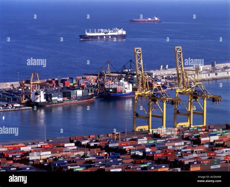 Port of Barcelona Stock Photo - Alamy