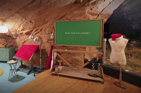 The Grinch’s Rocky Lair Opens to Guests in Utah for Christmas | Designs & Ideas on Dornob