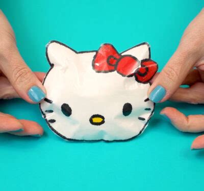 Dany Martines | Paper Squishy Hello Kitty