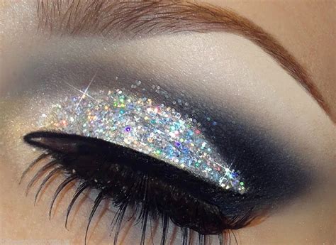 Glitter Eyes Holographic Silver Eye shadow Kit Glitter Pot Fixing Gel Brush-in Eye Shadow from ...