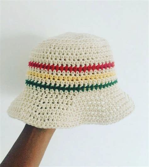 The '90s Are Back with These Easy Crochet Bucket Hat Patterns - Mom's Got the Stuff