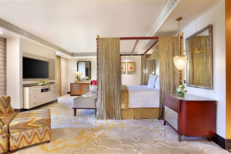 ITC Maratha Mumbai, a Luxury Collection Hotel, Mumbai Mumbai, Maharashtra, IN - Reservations.com