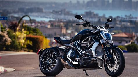 Motorcycle review: Ducati XDiavel is both a cruiser and sport bike