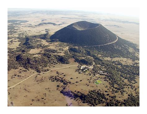 Raton-Clayton Volcanic Field: Capulin Volcano | New Mexico Museum of ...