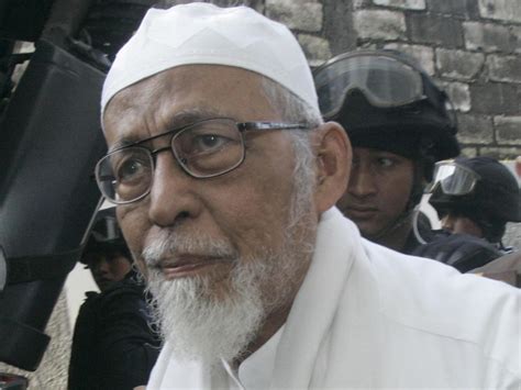 Abu Bakar Bashir, Bali bombings: Radical cleric’s jail release under review | Herald Sun