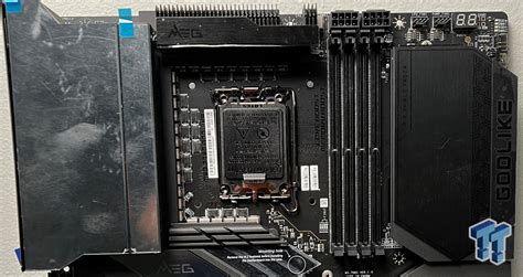 MSI MEG Z790 GODLIKE Motherboard Review