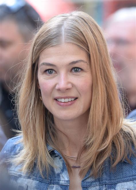 ROSAMUND PIKE at 2017 Telluride Film Festival in Colorado 09/02/2017 – HawtCelebs