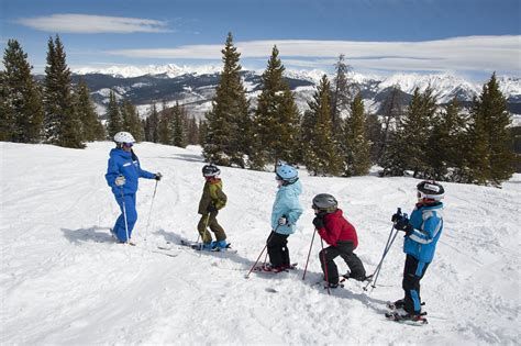 Vail Ski School | Kids learn how to ski at Vail Mountain in … | Flickr