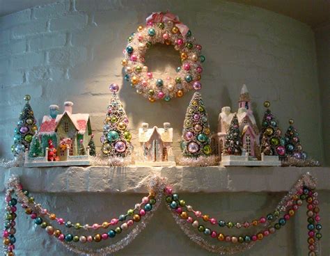 30 Beautiful Vintage Christmas Decorations Ideas - Decoration Love