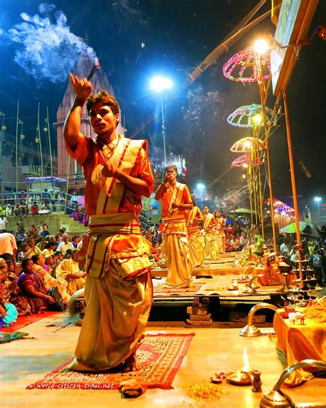 Hindu Ritual Aesthetics and the 'Ganga Aarti' at Varanasi | HuffPost UK