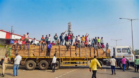 Collector in Madhya Pradesh questions ‘aukat’ of protesting trucker ...