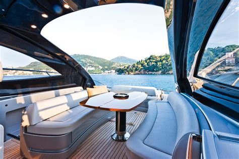 Internal view Riva Yacht - 63' Vertigo #yacht #luxury #ferretti #riva ...