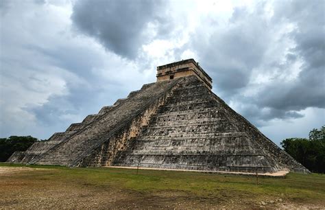 Temple of Kukulkan, Chichen Itza : r/ArchitecturePorn