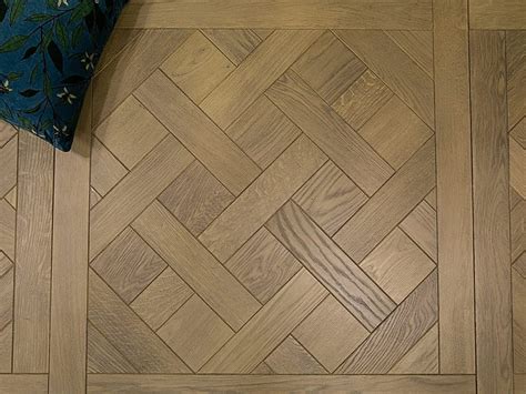 Solid wood parquet DALLES DE VERSAILLES BRUT By Décoplus Parquets