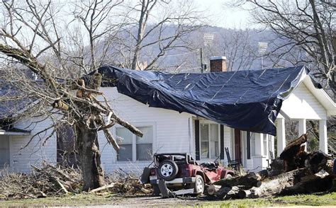 Photo Gallery: Jacksonville Storm Aftermath | Slideshows | annistonstar.com