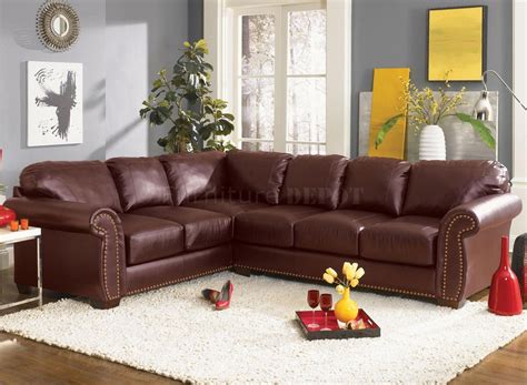 burgundy leather couch - Google Search Burgundy Couch, Burgundy Living ...