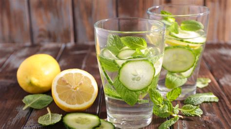 This detox drink is great for weight loss and immunity, says Alaya F | HealthShots