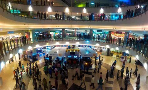 Mantri Mall, Bangalore (2023)| Shopping, Movies, Games etc | Holidify