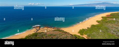 Polihua Beach, Island of Lanai, Hawaii Stock Photo - Alamy