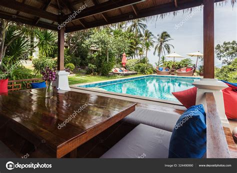 Veranda Private Swimming Pool Luxury Villa Sunny Summer Vacation — Stock Photo © AnnaTamila ...