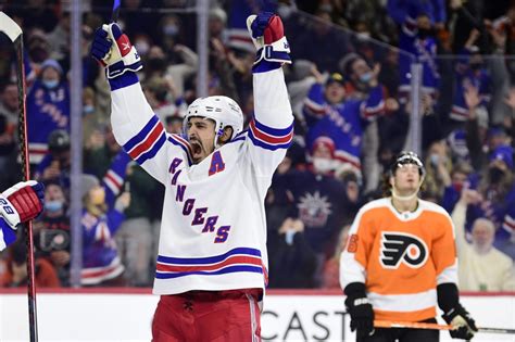 Rangers fueled by Chris Kreider's career year