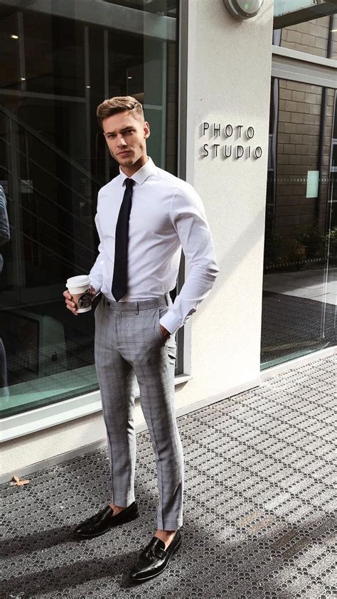 5 Cool Outfits With White Shirt For Men | Mens work outfits, Cool outfits for men, Pants outfit men