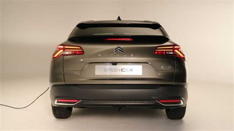 New Citroen C5 X Revealed As Part Sedan, Part Wagon, Part SUV