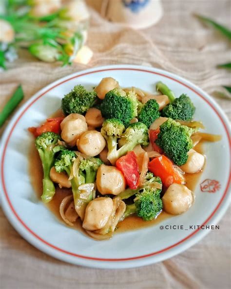 15 Resep kreasi sayur brokoli, cocok jadi bekal sehat