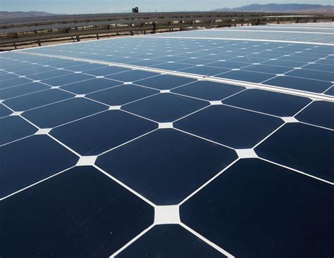 SunPower nabs record for world's most efficient rooftop solar panel