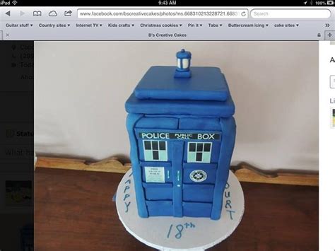 Tardis - Decorated Cake by Brenda49 - CakesDecor