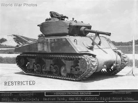 Medium tank M4A3E2 Jumbo | World War Photos