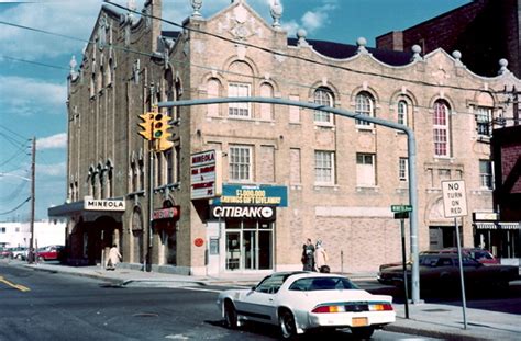 Mineola Theatre in Mineola, NY - Cinema Treasures