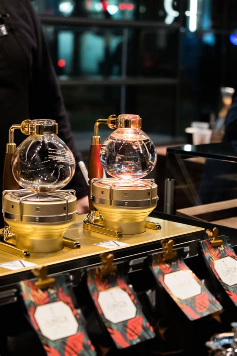 Siphon Coffee – A Starbucks Reserve Bar Experience in Vancouver [OVERVIEW]