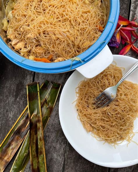 Filipino Food – Pancit Bihon and Biko