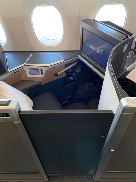 Review: British Airways A350-1000 Business Class - Live and Let's Fly